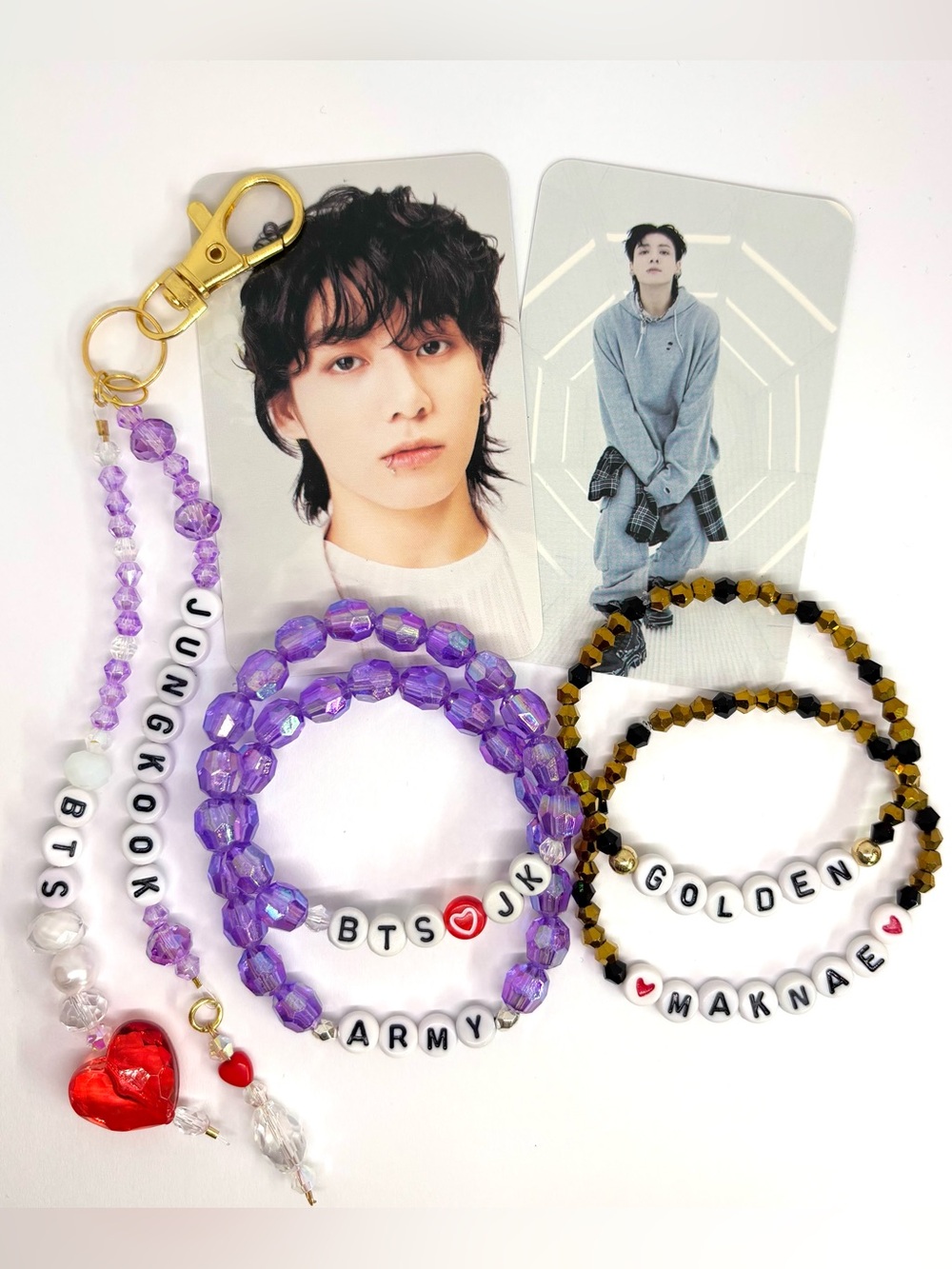 (7pcs) BTS JUNGKOOK BIAS KEYCHAIN BRACELET PHOTOCARD BUNDLE